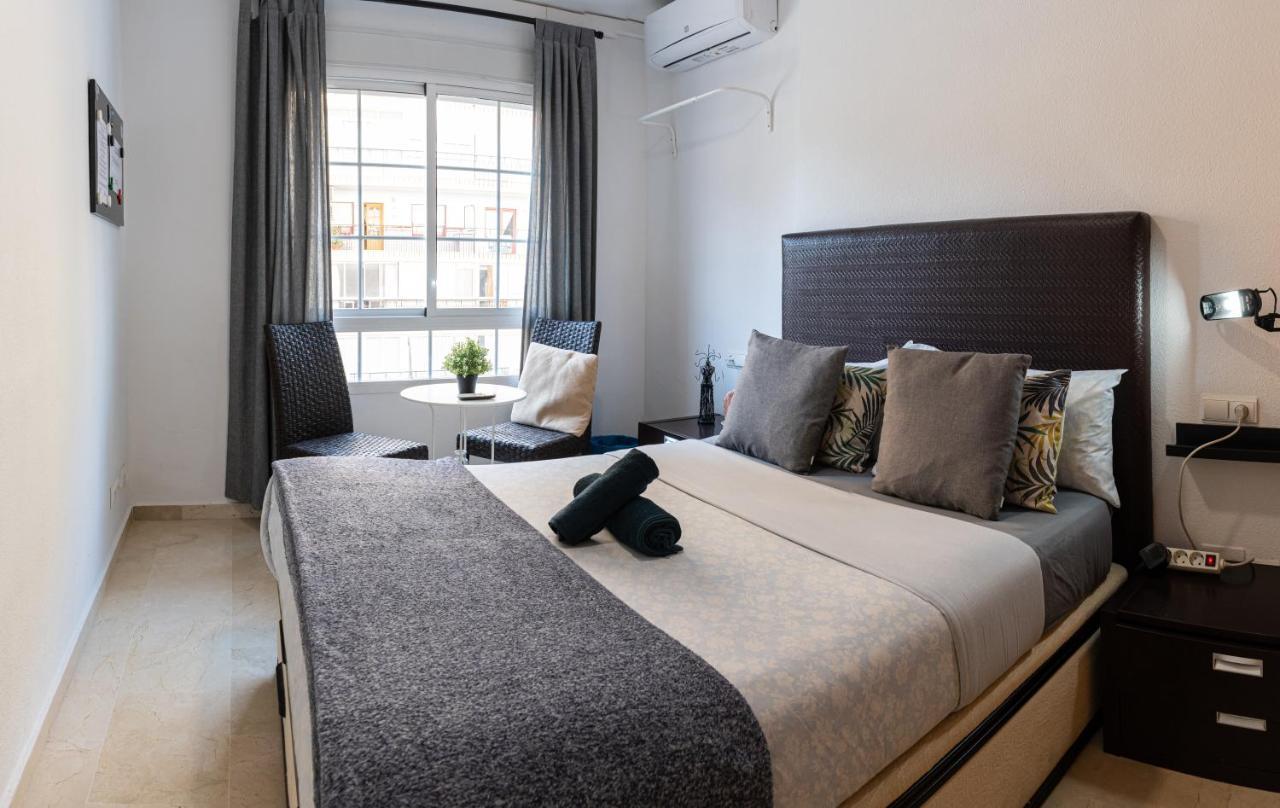 Galvez Rooms Málaga Exteriör bild