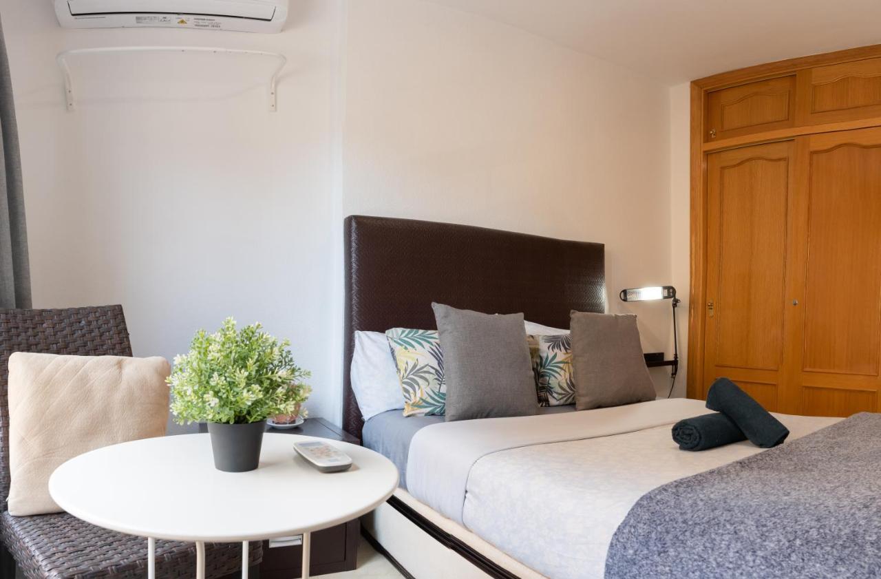 Galvez Rooms Málaga Exteriör bild